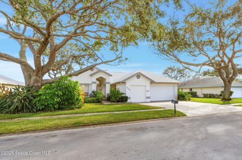 Photo of 4048 Sand Ridge Drive, Merritt Island, FL 32953 (MLS # 1064338)