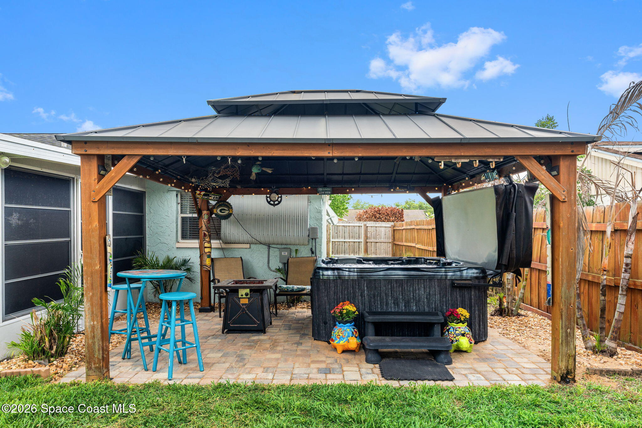 2913 Ithaca Court