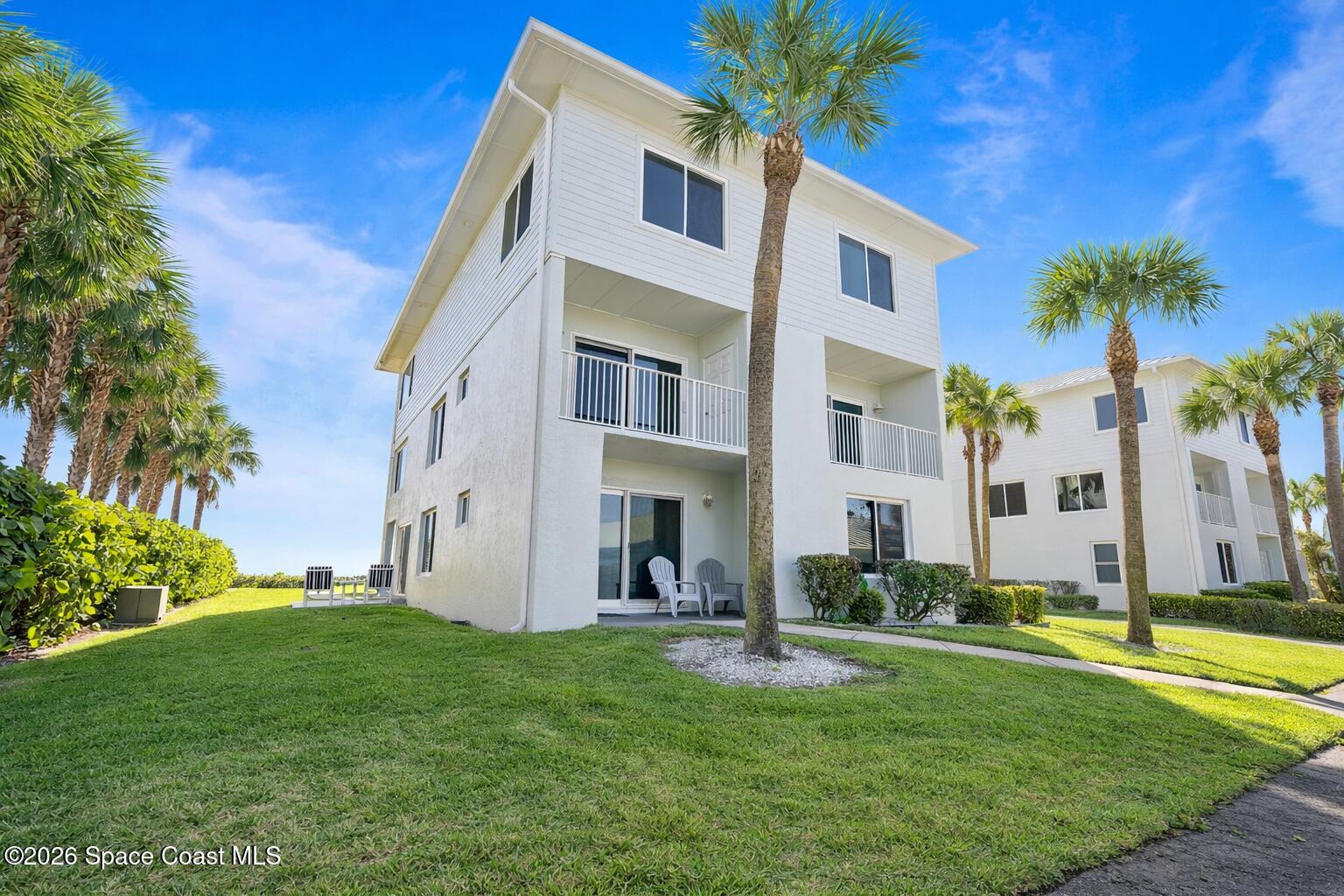 1321 S Miramar Avenue 4