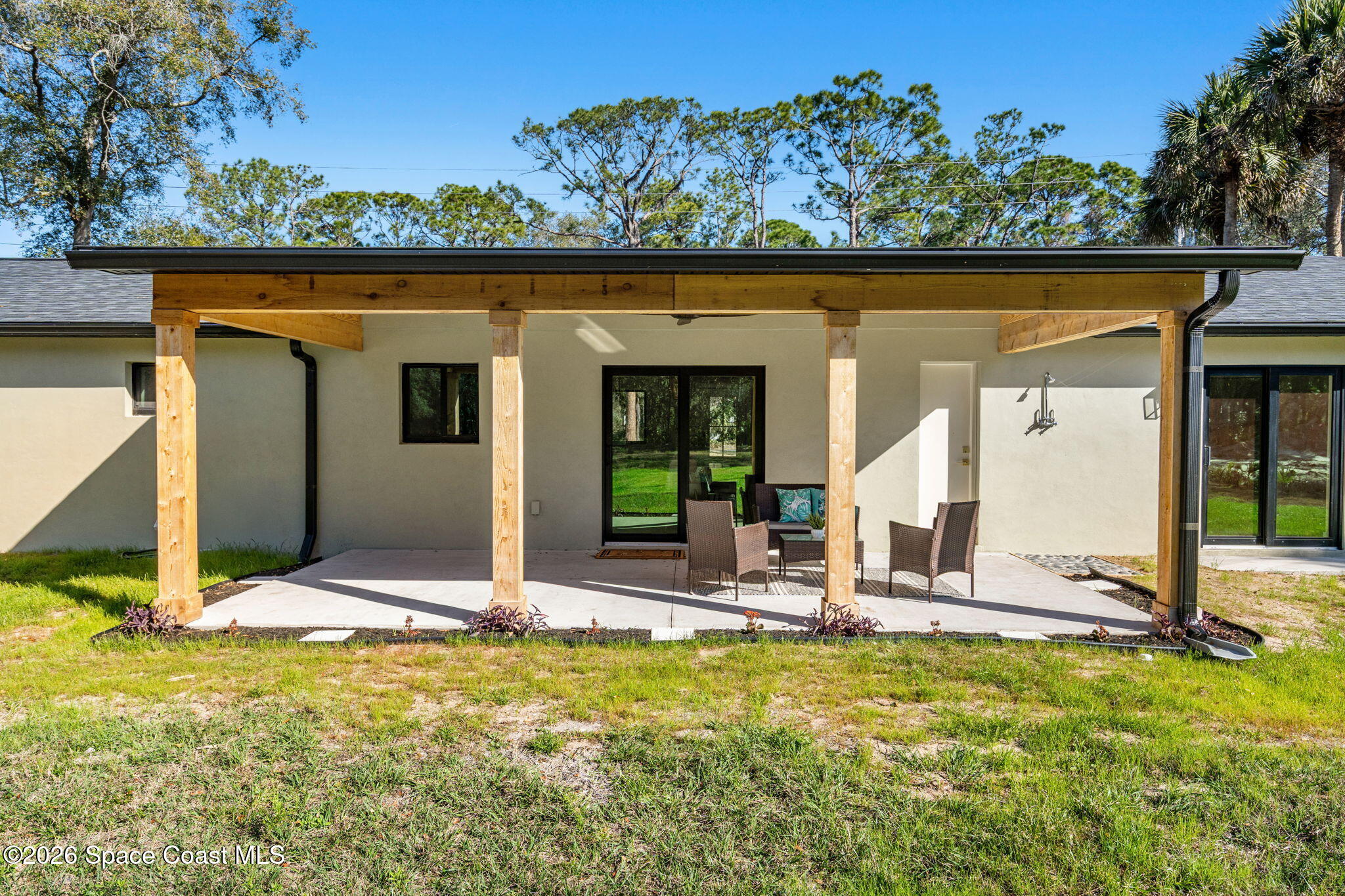 4105 Citrus Boulevard