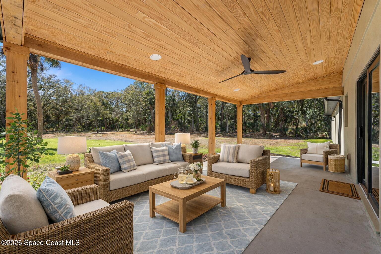 4105 Citrus Boulevard