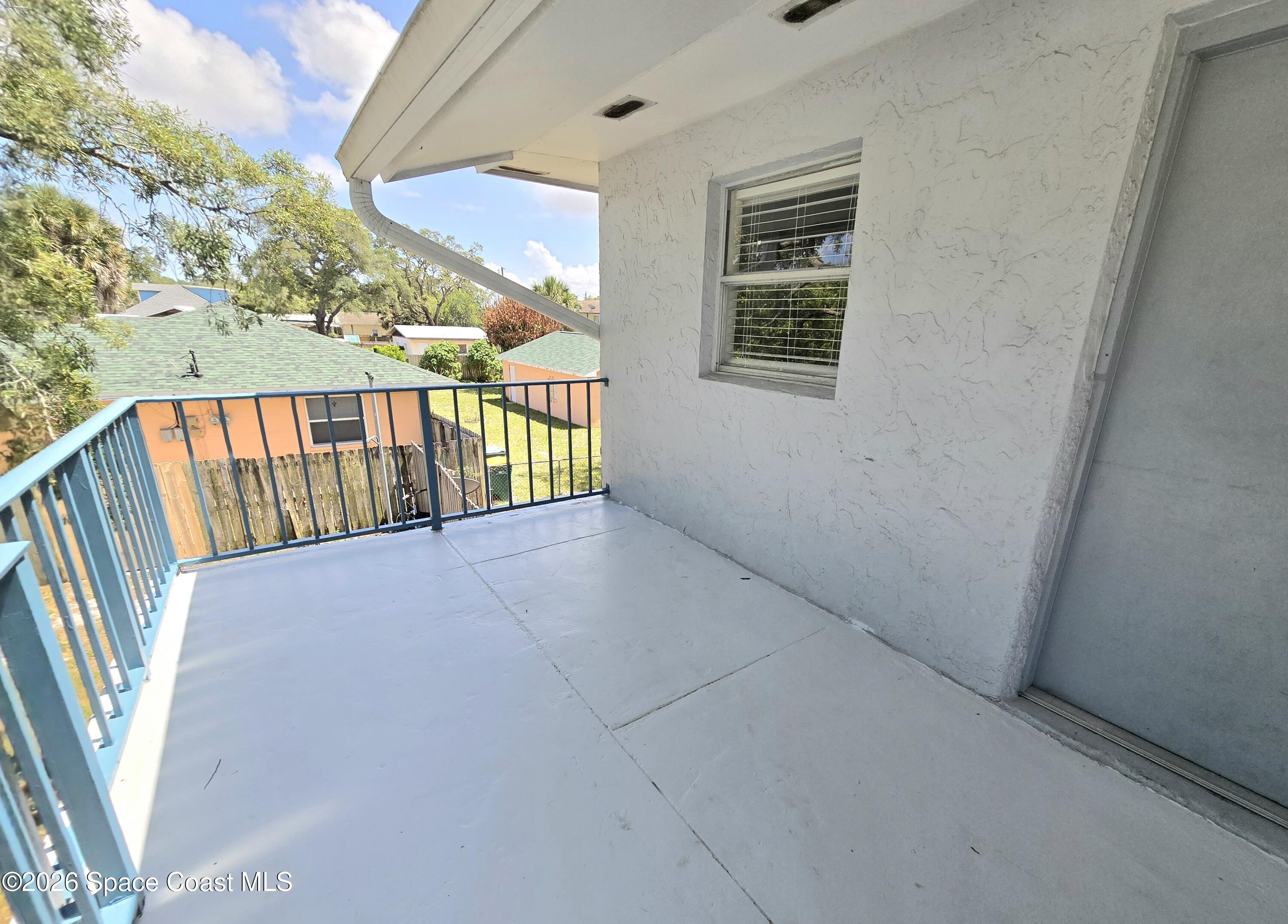 1728 Guava Avenue 7