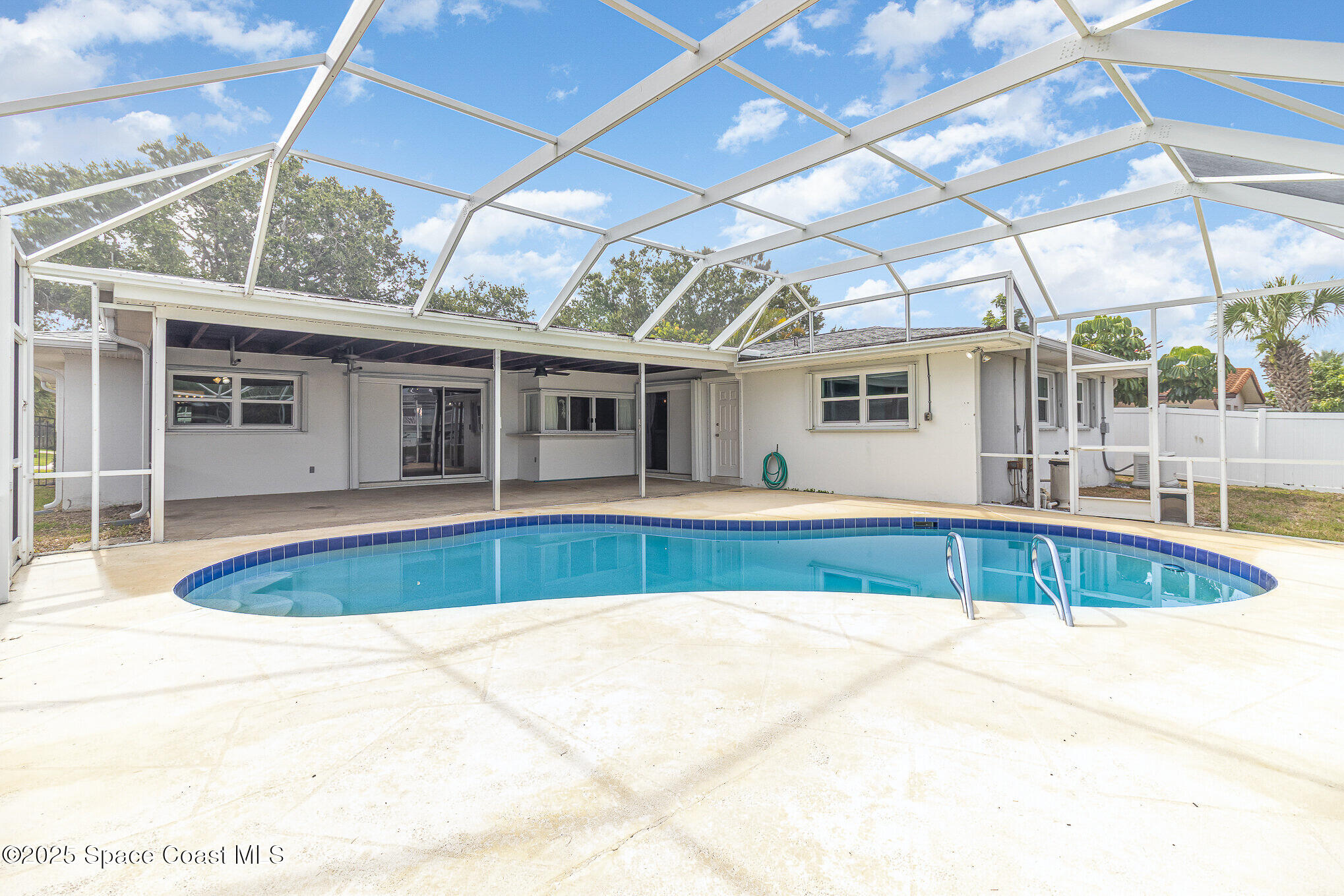 55 Yacht Haven Drive