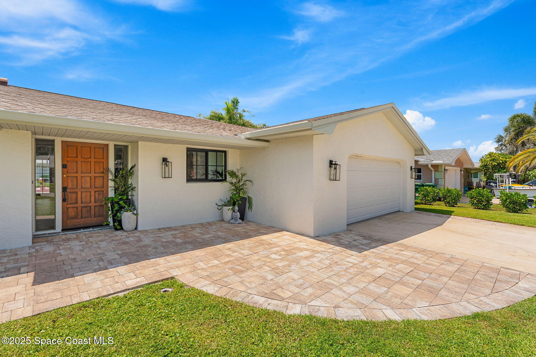 329 Franklyn Avenue
