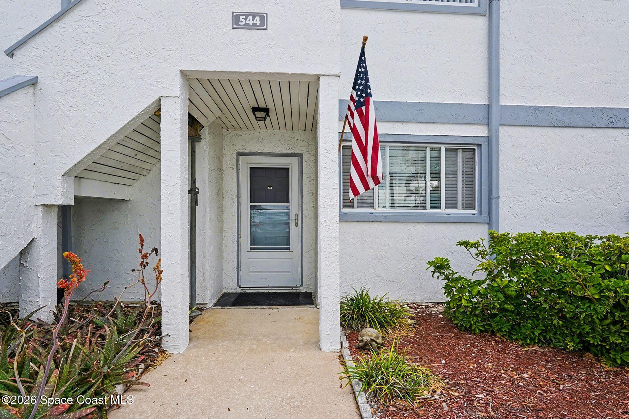 544 Beach Park Lane V231