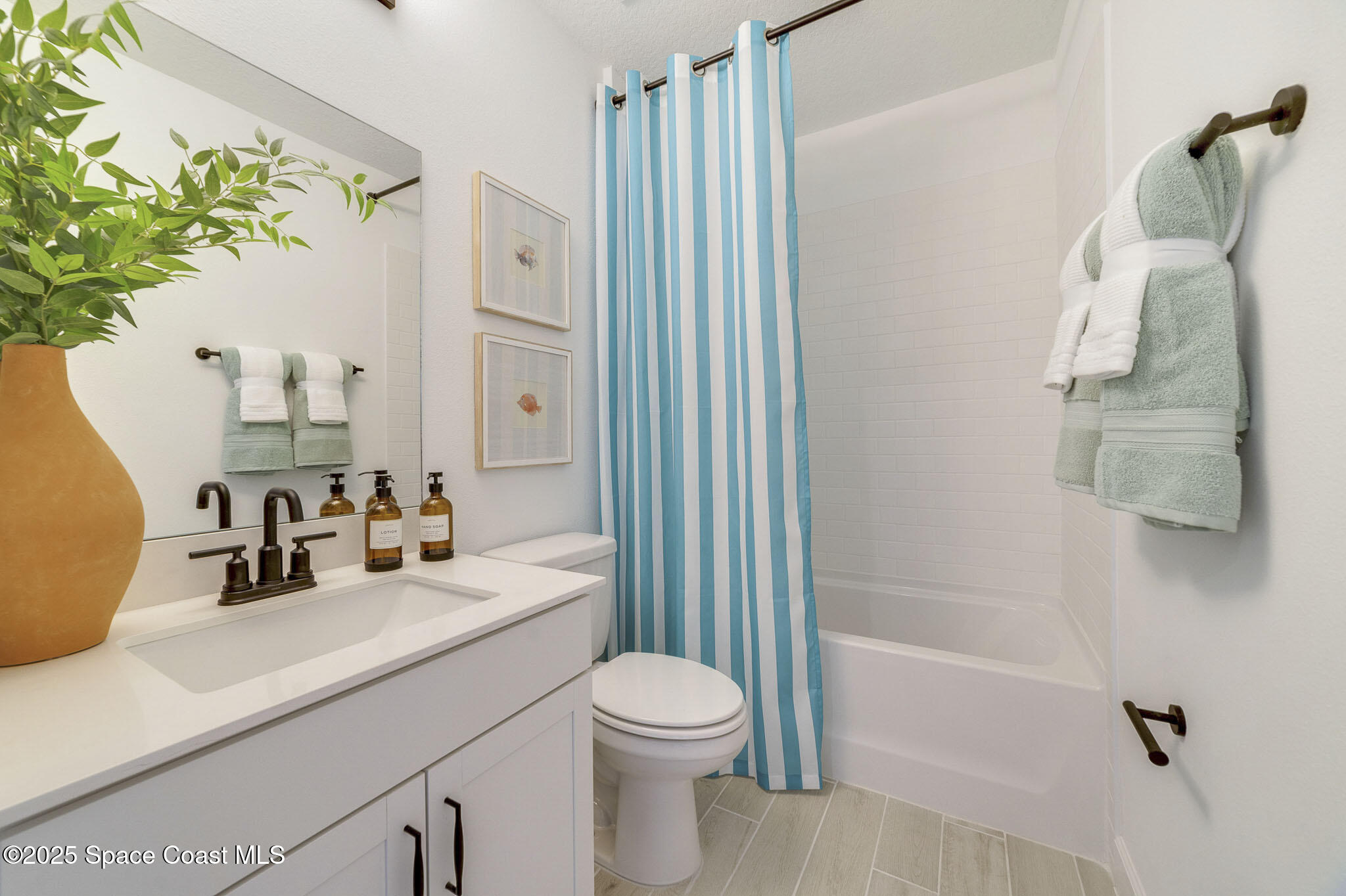 3175 Lowry Boulevard SE 24