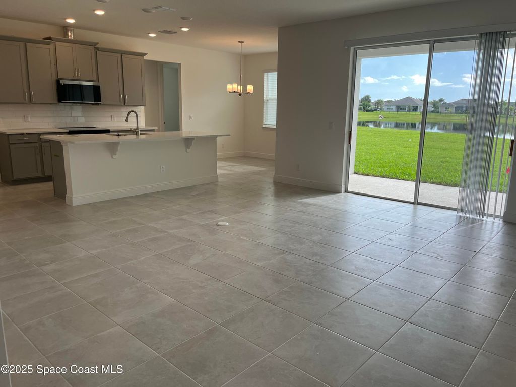 Photo of 1273 Killian Drive NE, Palm Bay, FL 32905 (MLS # 1059363)