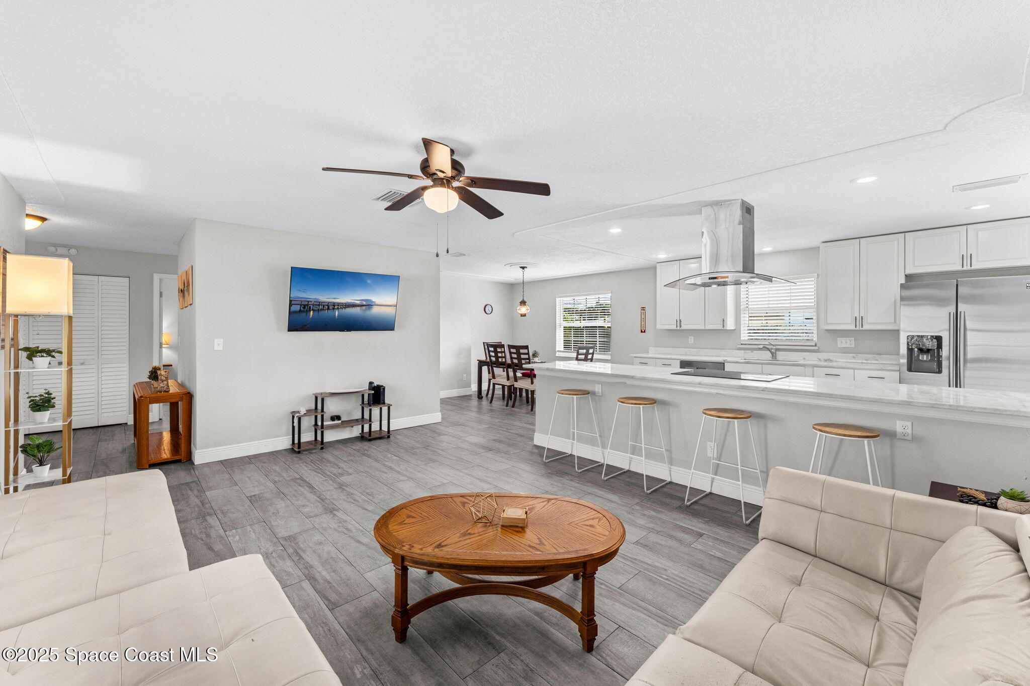 947 Bluewater Drive