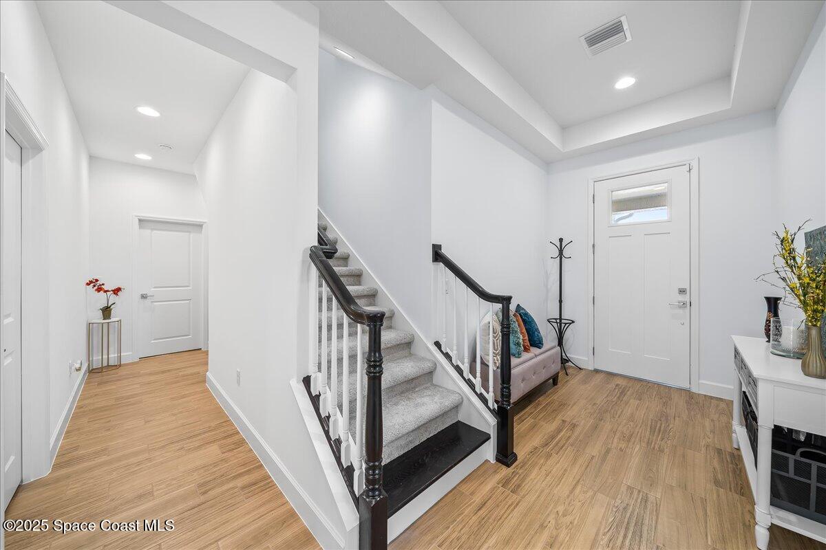 9292 Machin Place