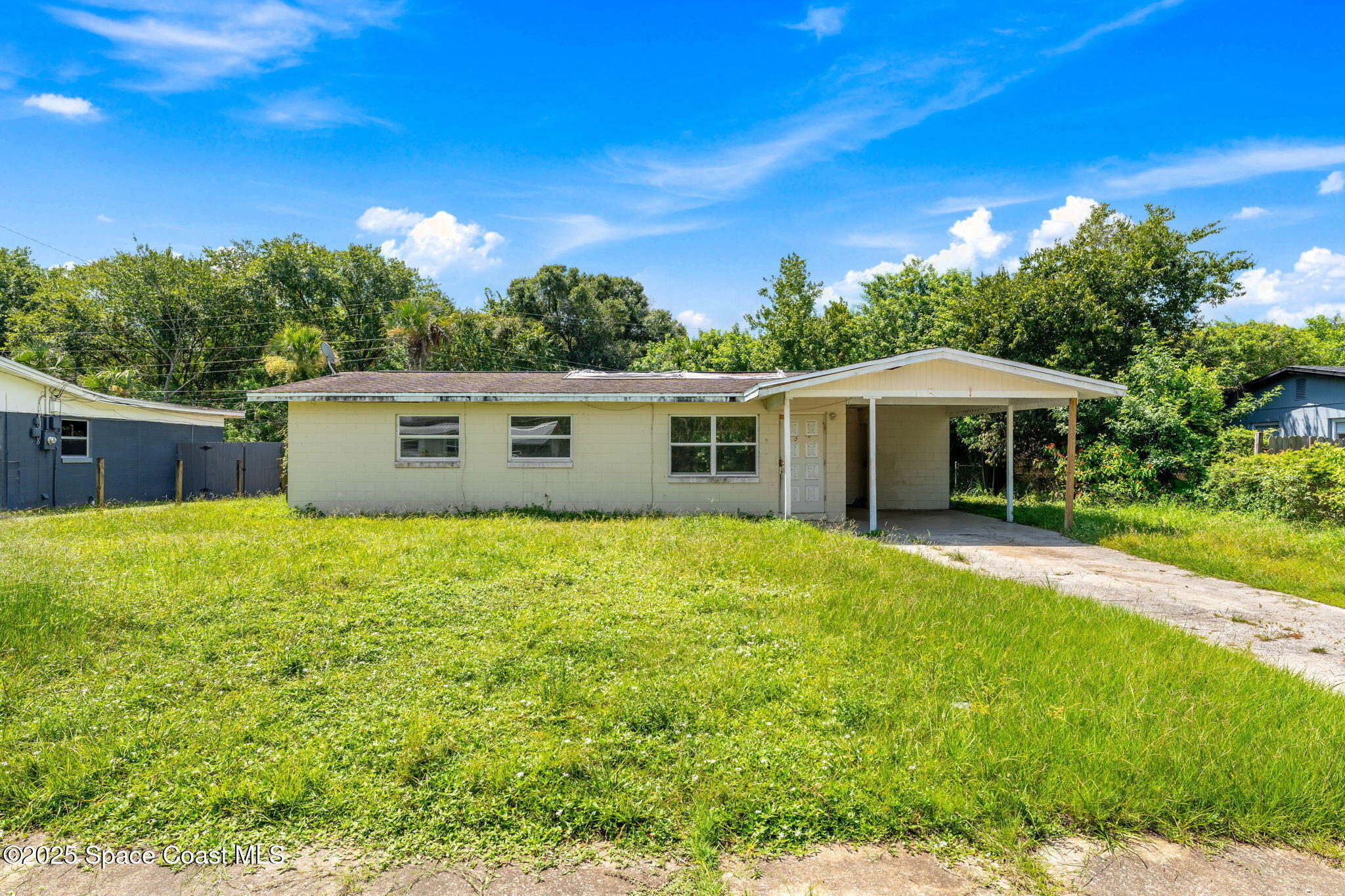 2519 Stratford Drive