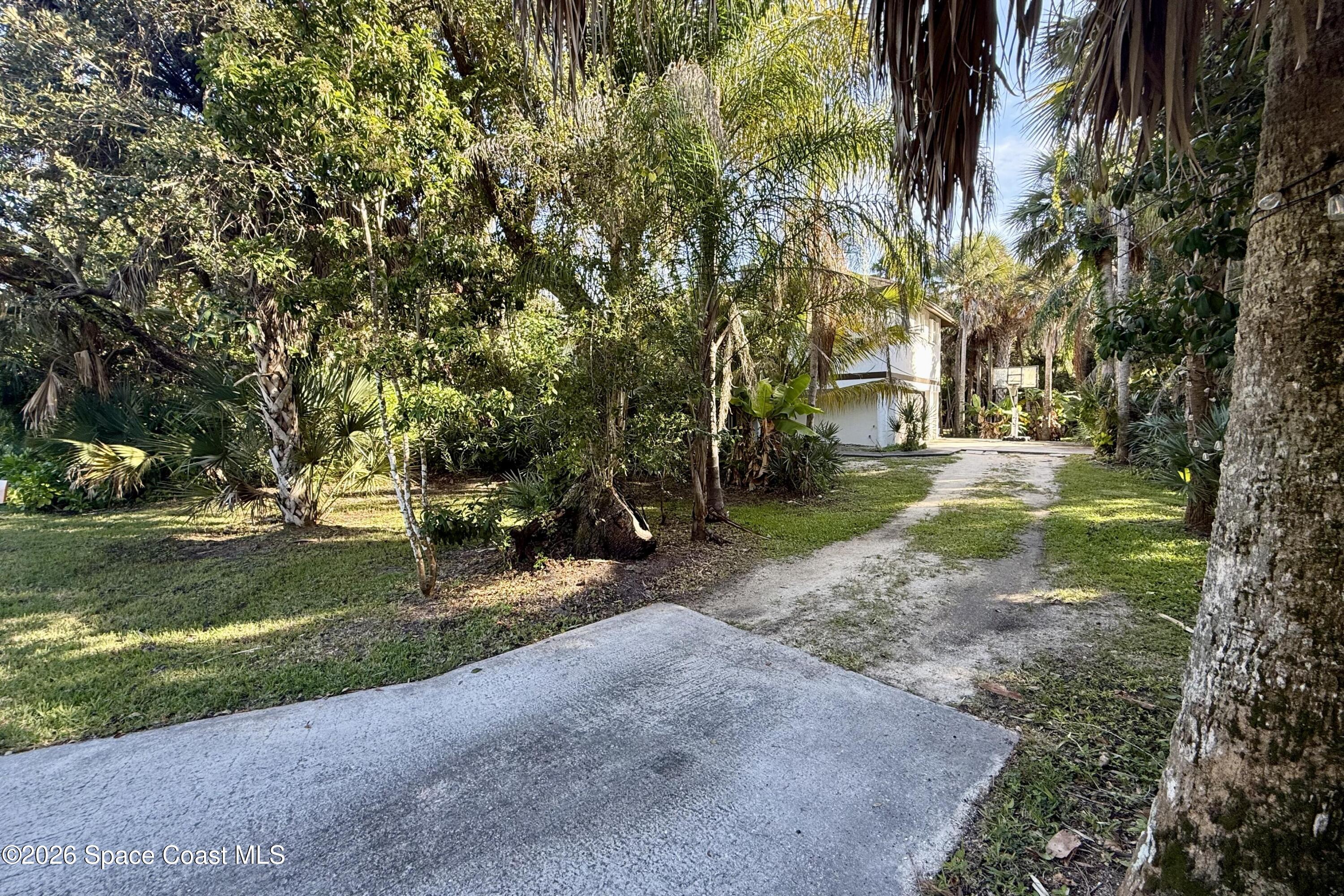 111 Seagrape Road