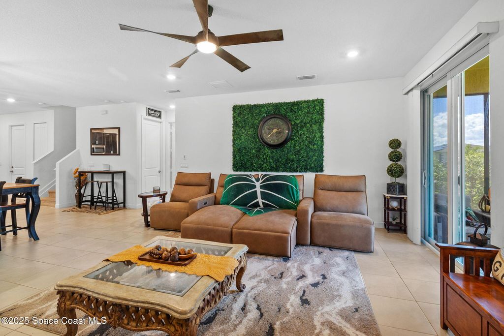 Photo of 503 Veridian Circle NW, Palm Bay, FL 32907 (MLS # 1056781)