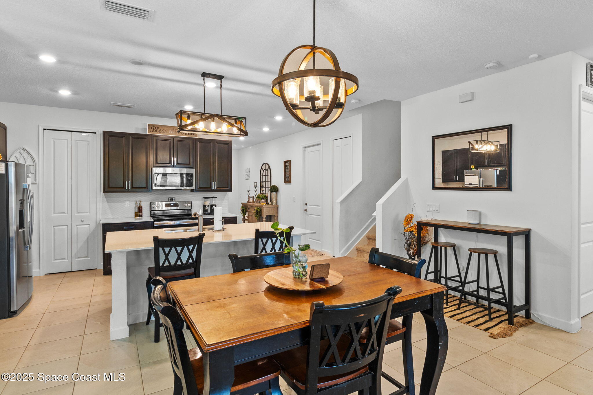 503 Veridian Circle NW