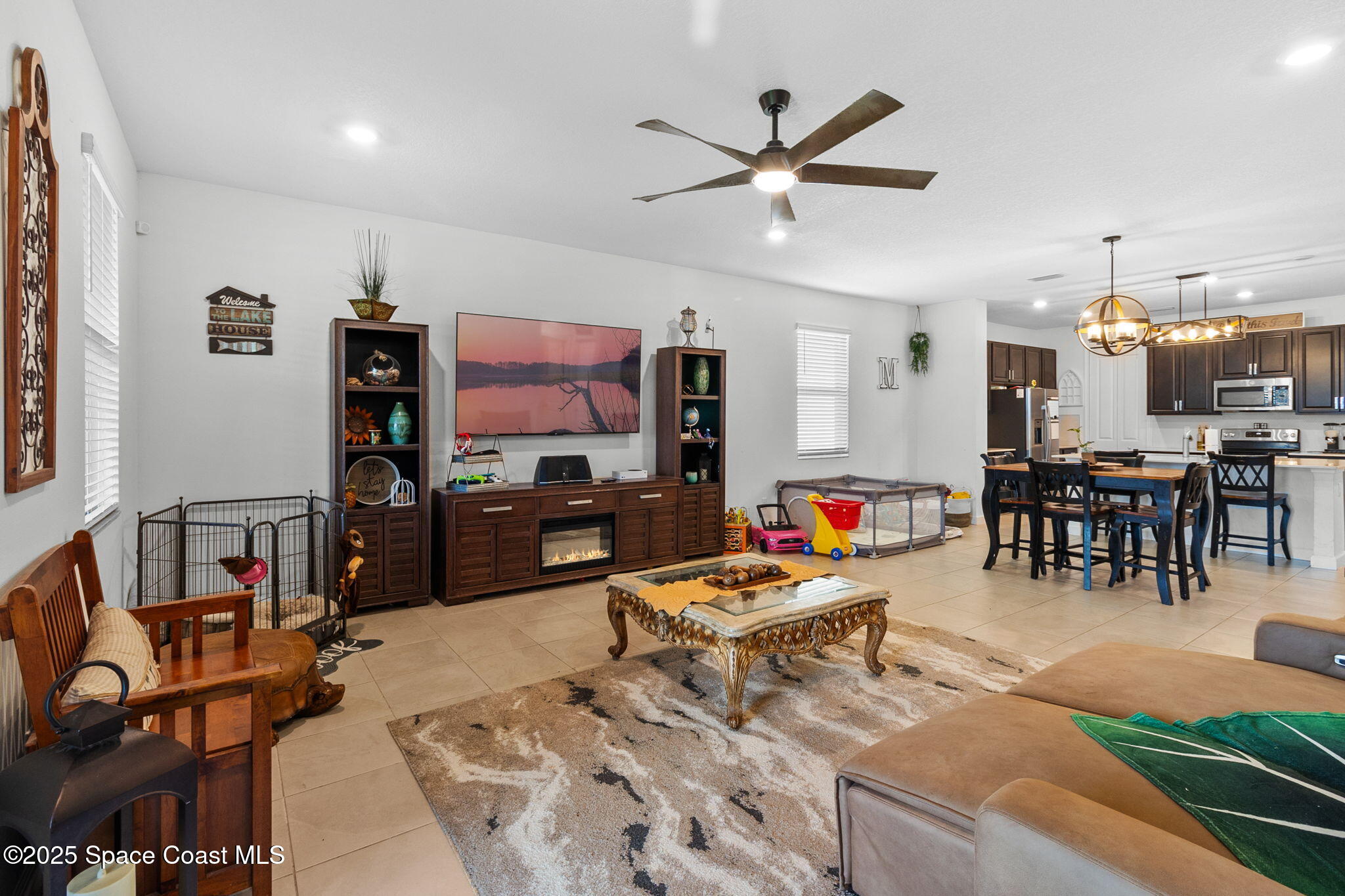 503 Veridian Circle NW