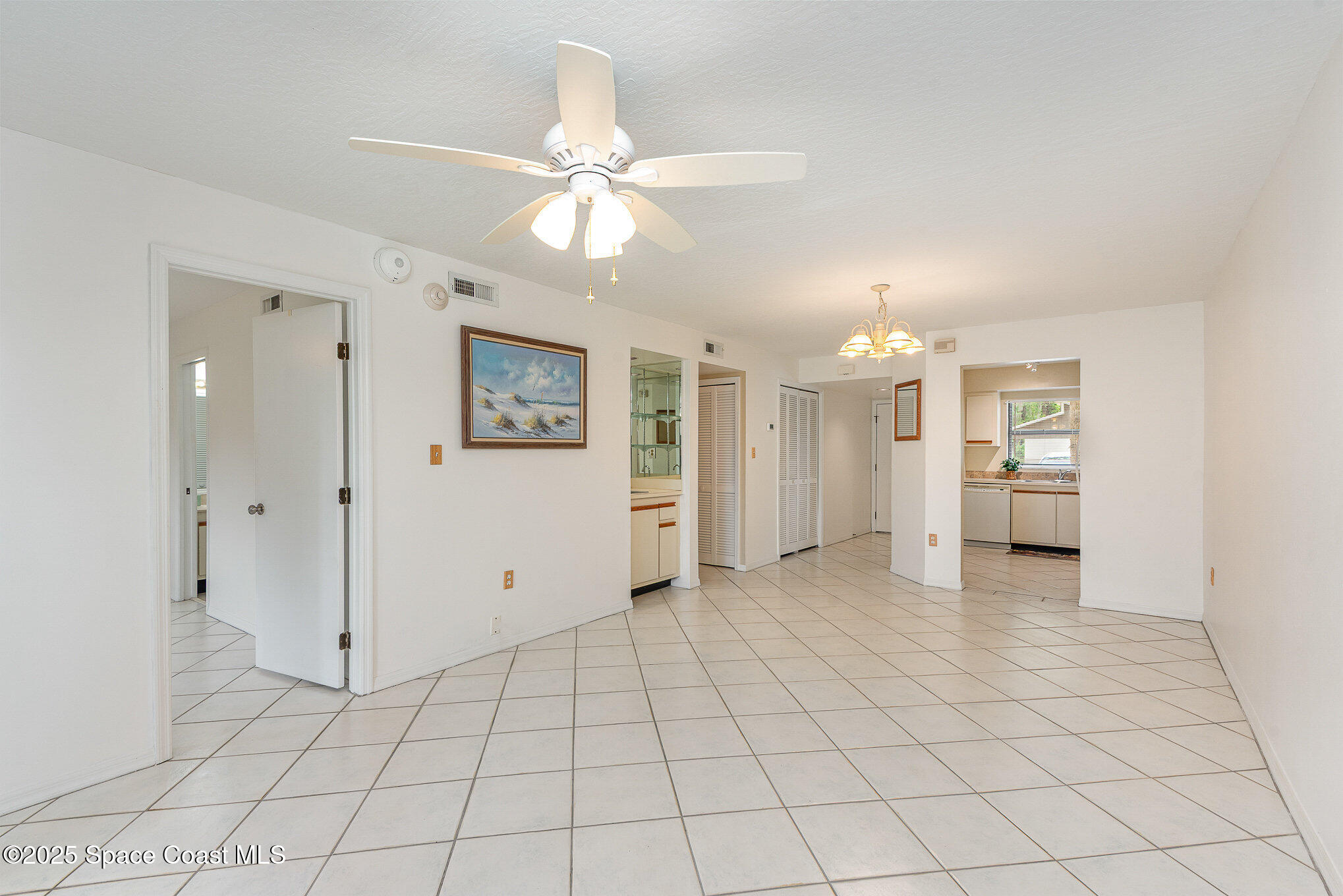 1600 Woodland Drive 4105