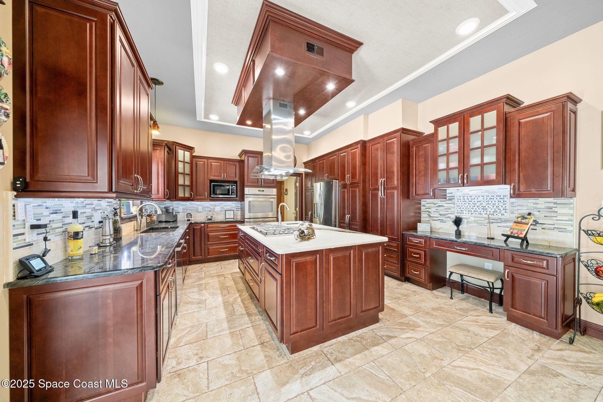 7055 S Tropical Trail