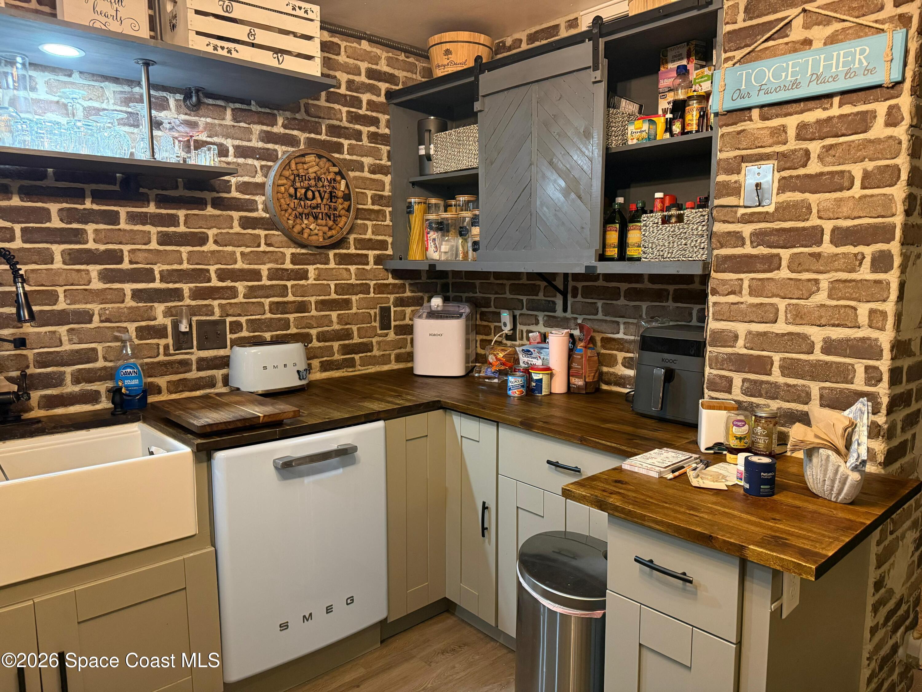 2020 N Atlantic Avenue 209-N
