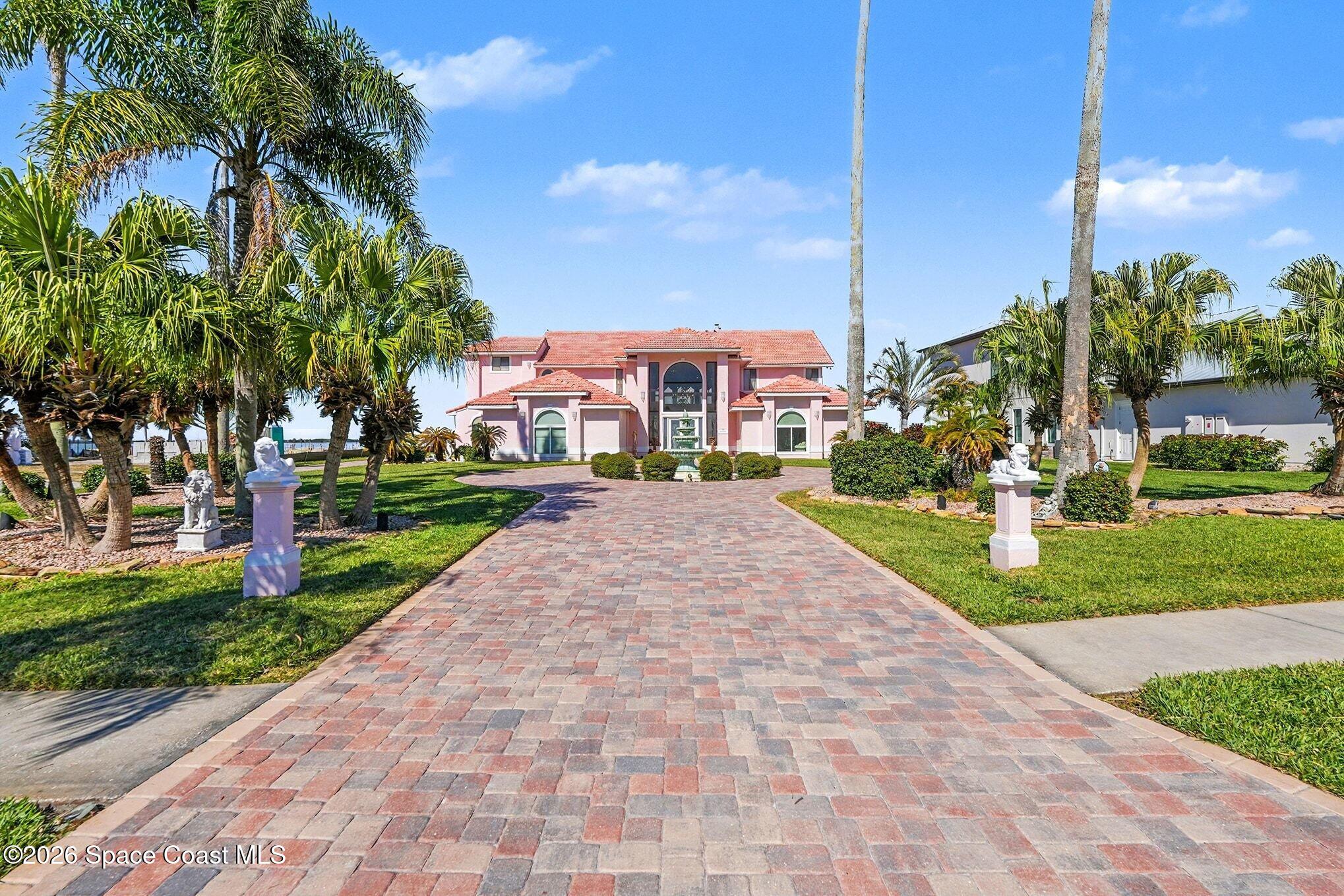 157 Saint Croix Avenue