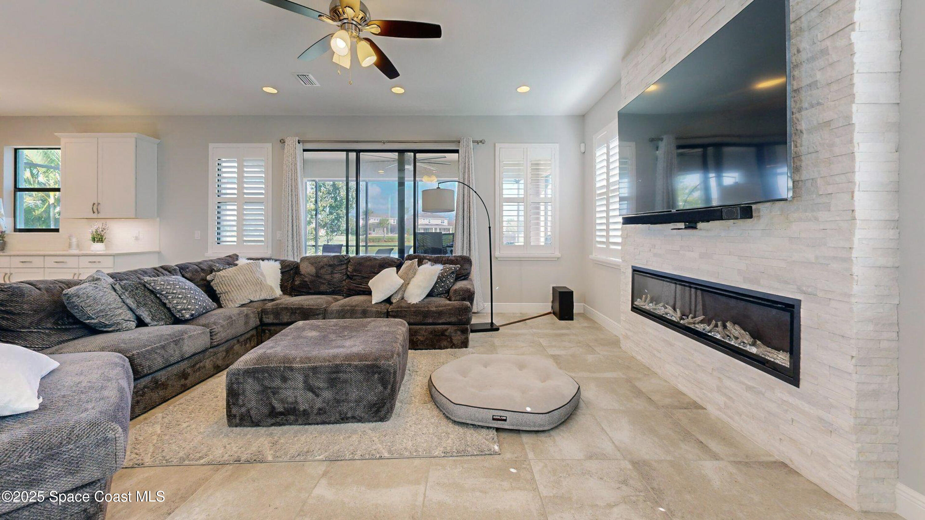 7553 Poulicny Lane