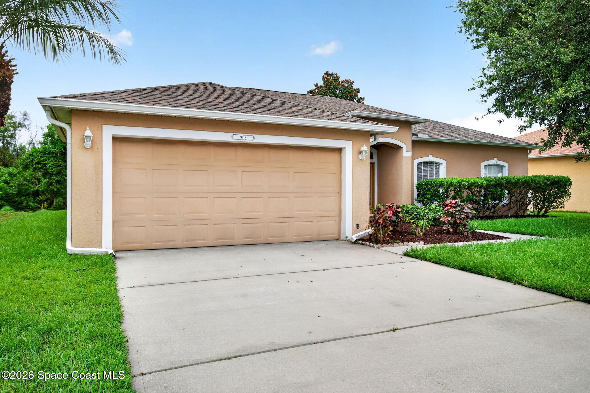 903 Del Mar Circle