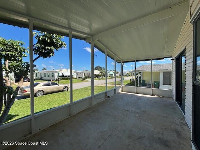 945 Jacaranda Drive