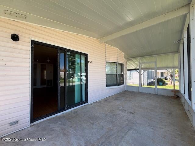 945 Jacaranda Drive