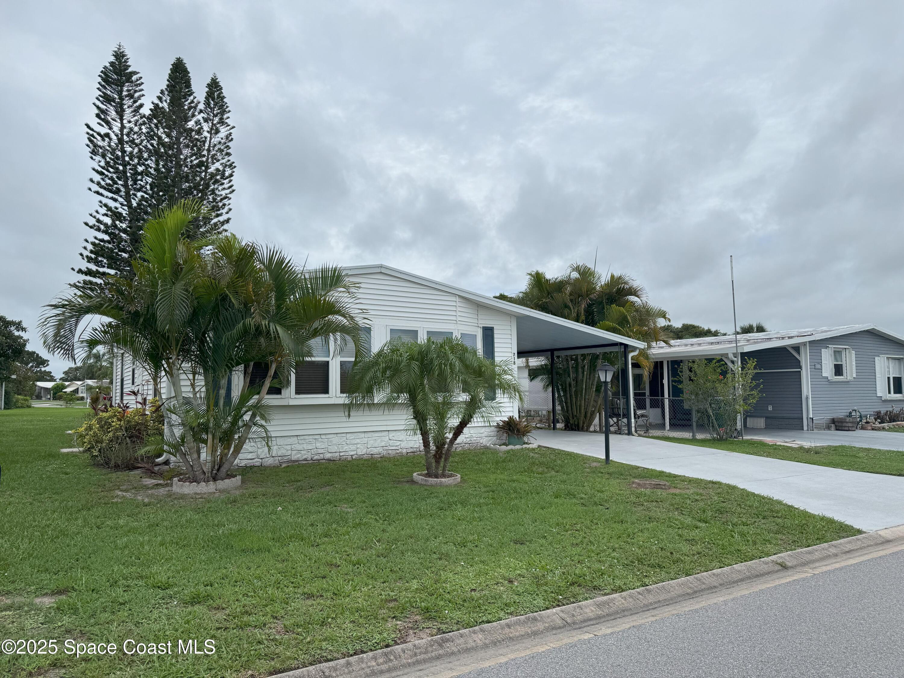 715 Bougainvillea Circle