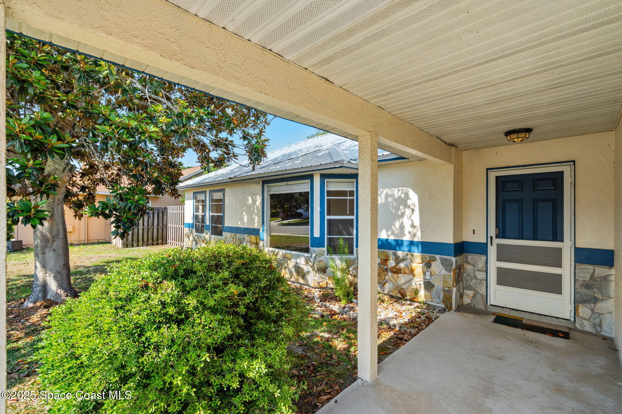 3390 Floral Palm Boulevard