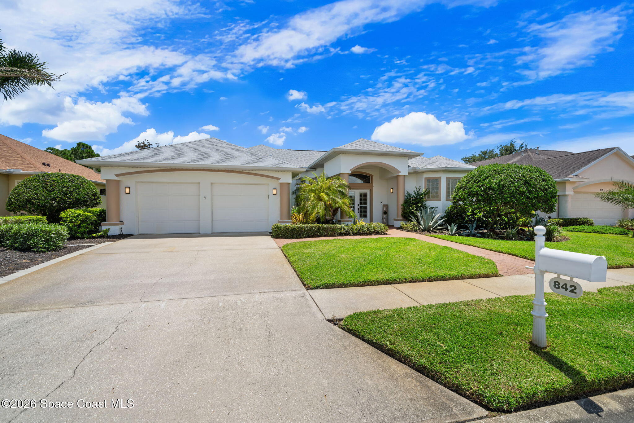 842 Thrasher Drive