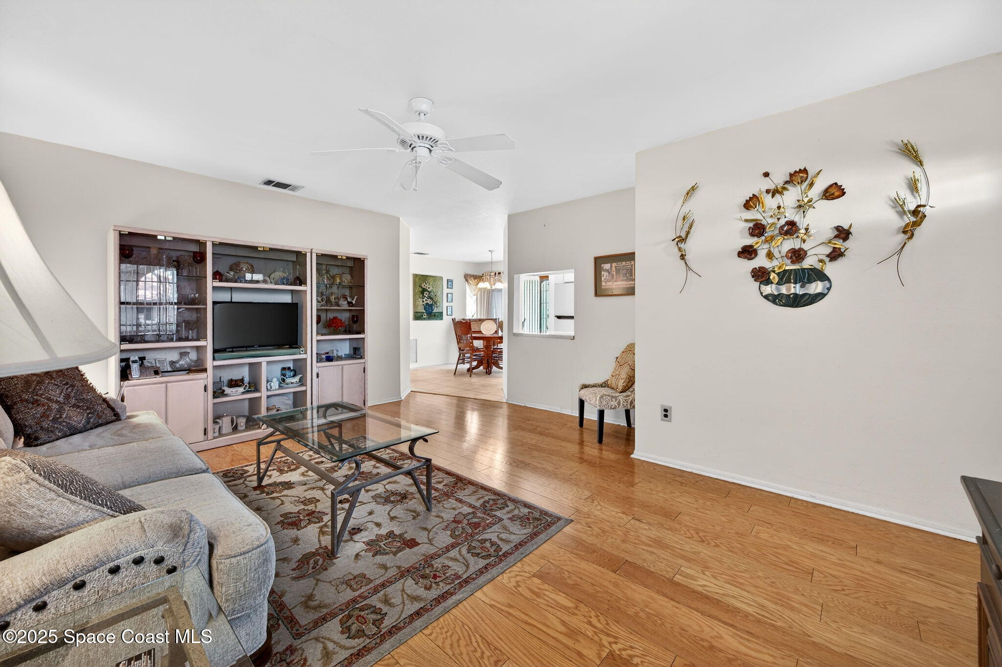 1573 Waldorf Circle NE