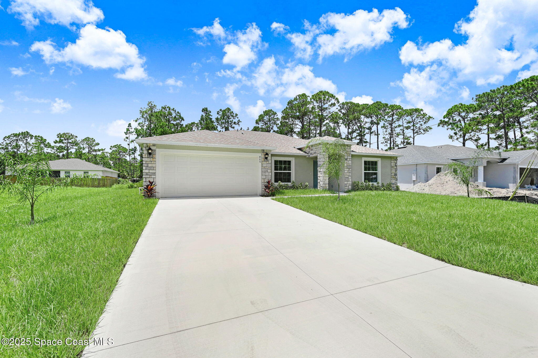 466 Scenic Road SW