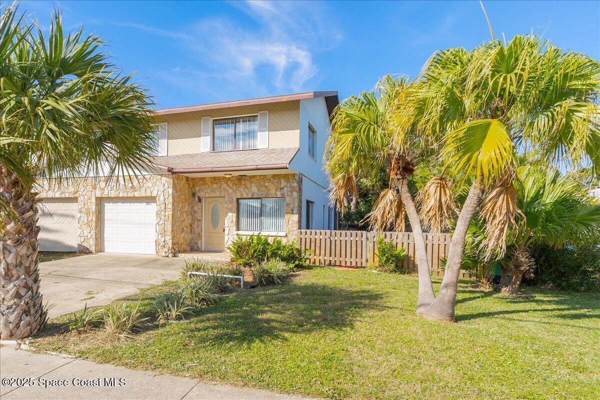 8411 Rosalind Avenue