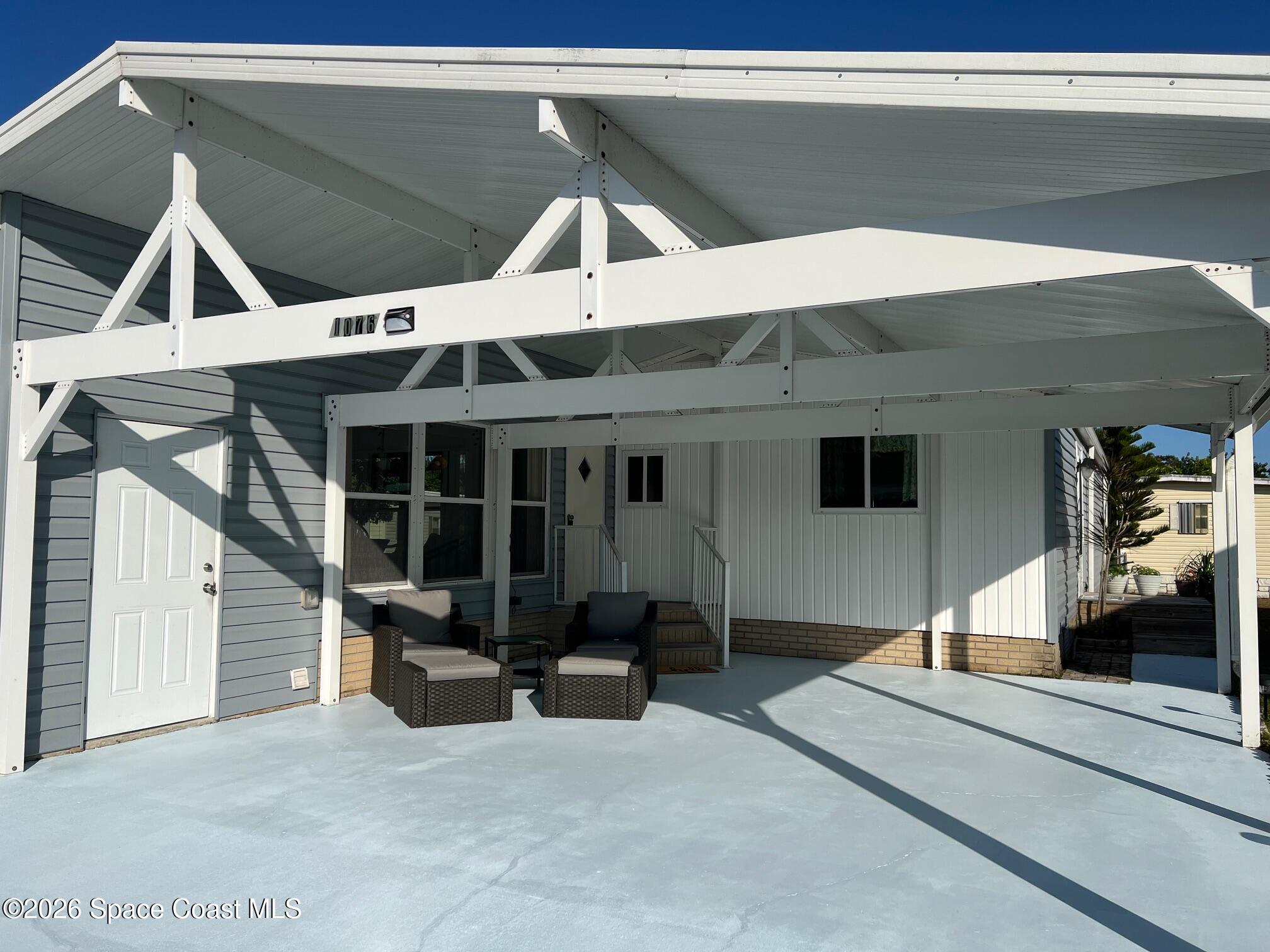 1076 Royal Palm Drive