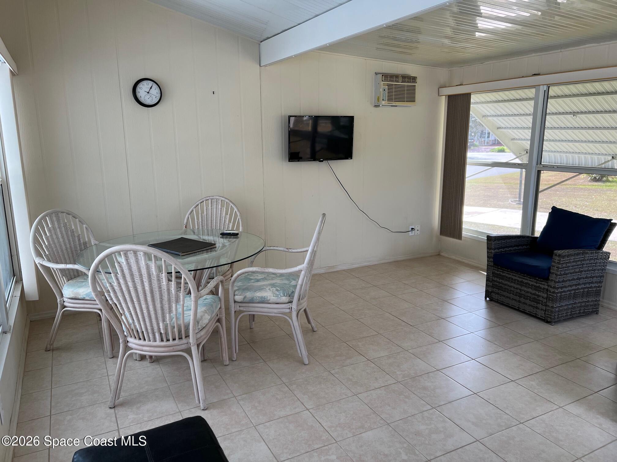 1076 Royal Palm Drive