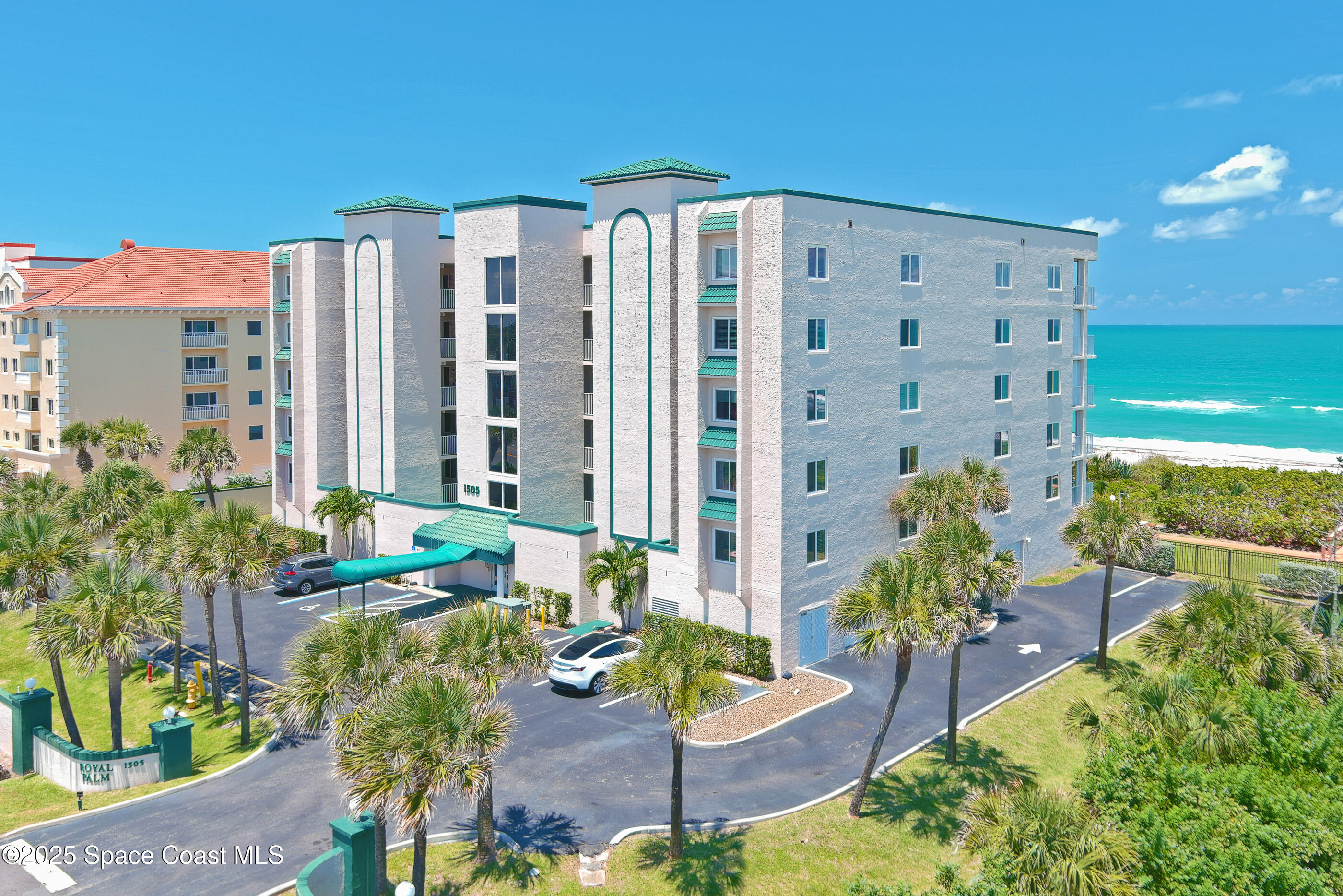 1505 N Highway A1a 502