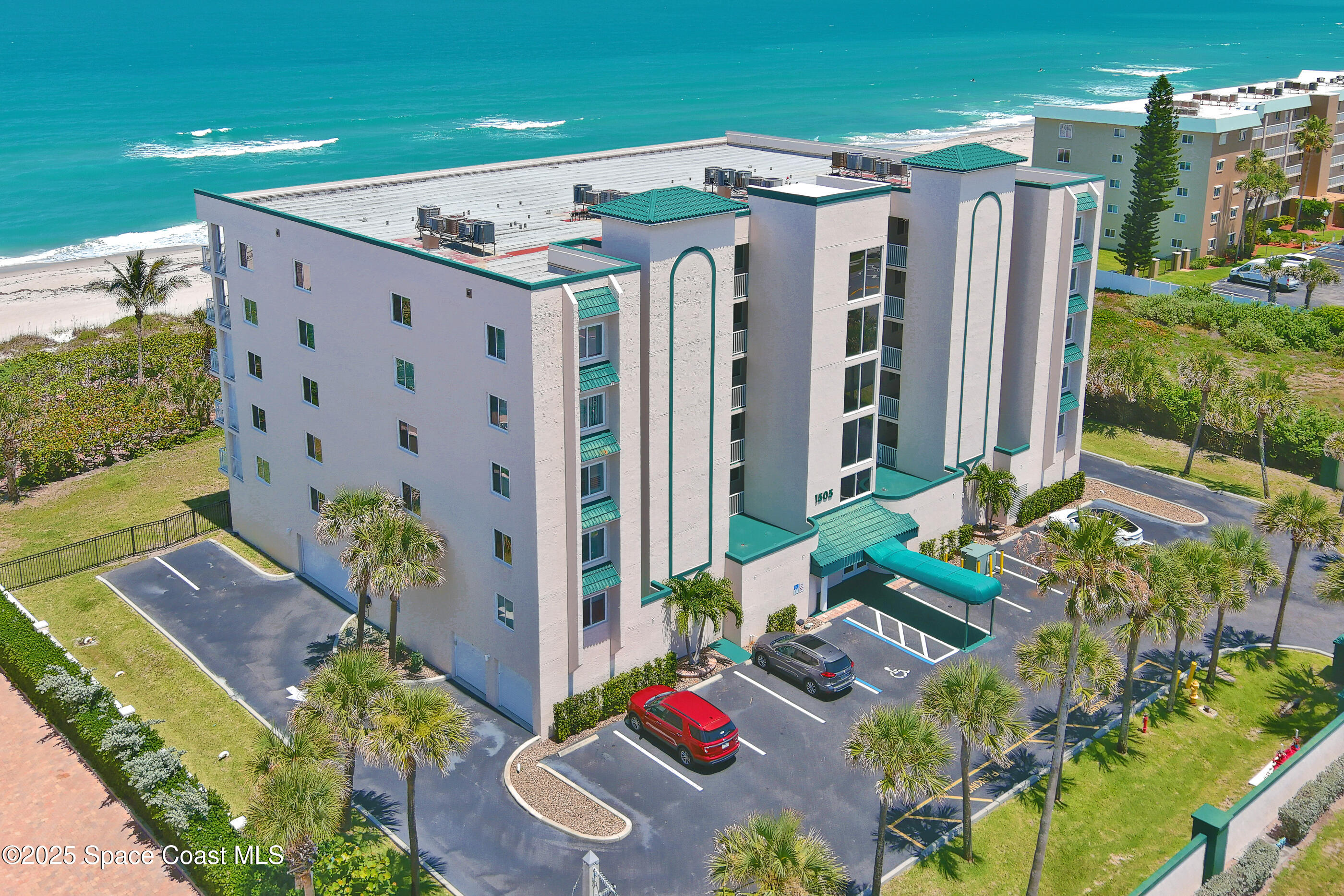 1505 N Highway A1a 502