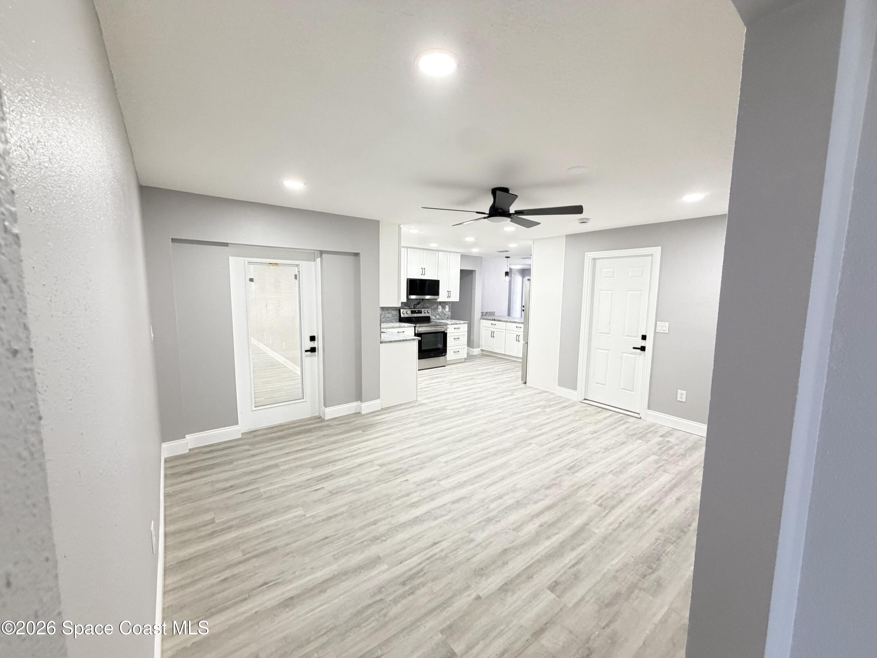 4461 Longbow Drive