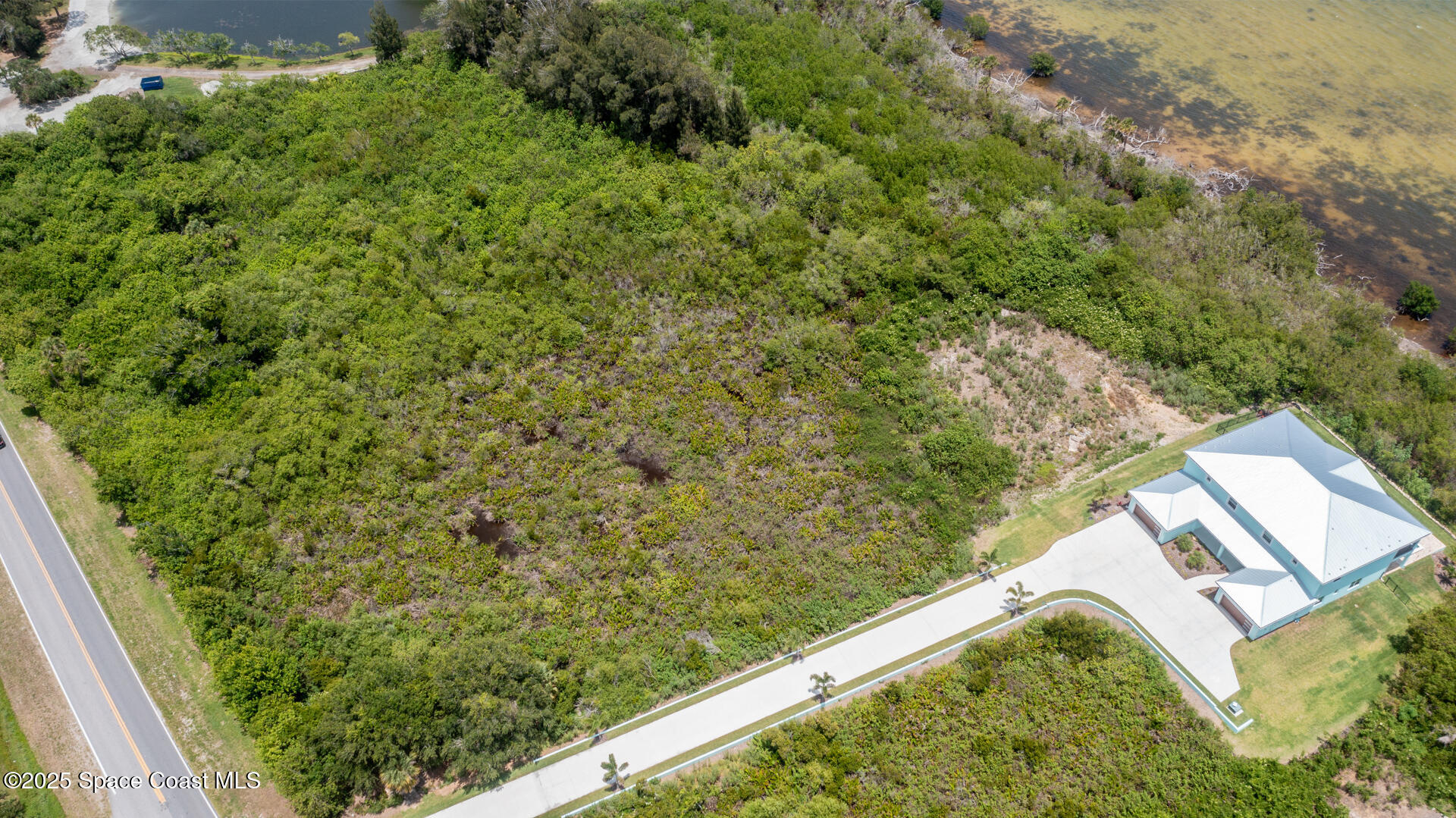 3660 S Courtenay Parkway