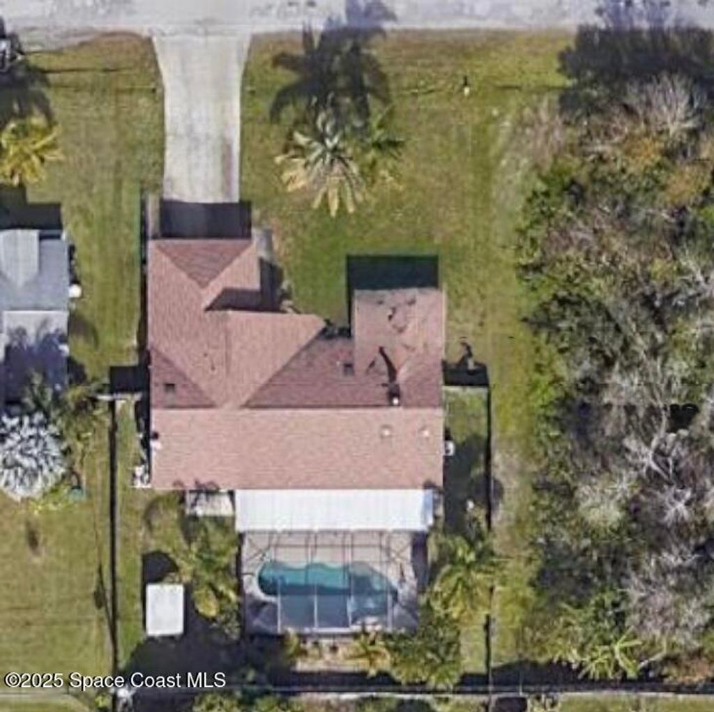 Photo of 754 Norse Street NW, Palm Bay, FL 32907 (MLS # 1059133)