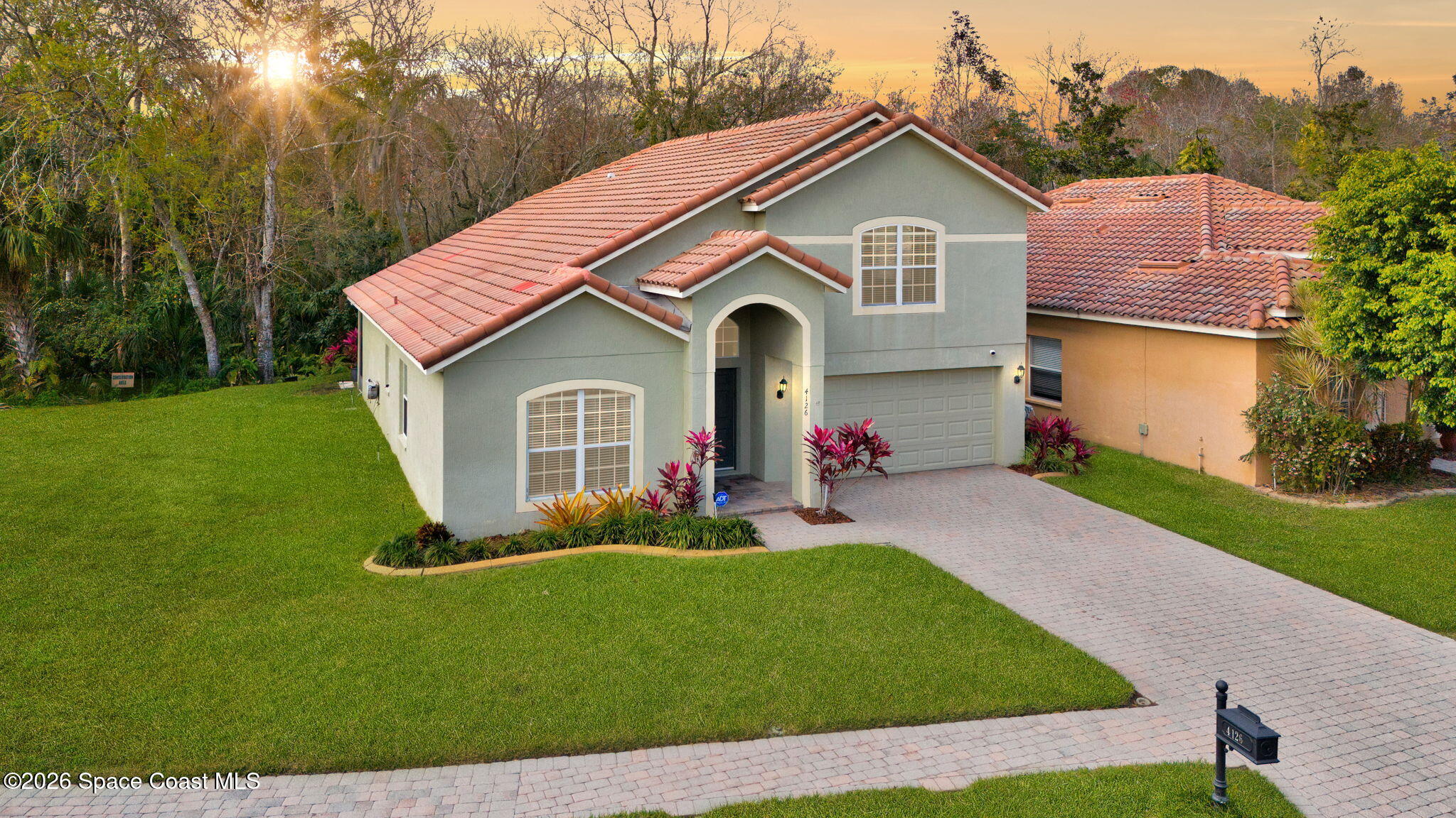 4126 Fitzroy Reef Drive