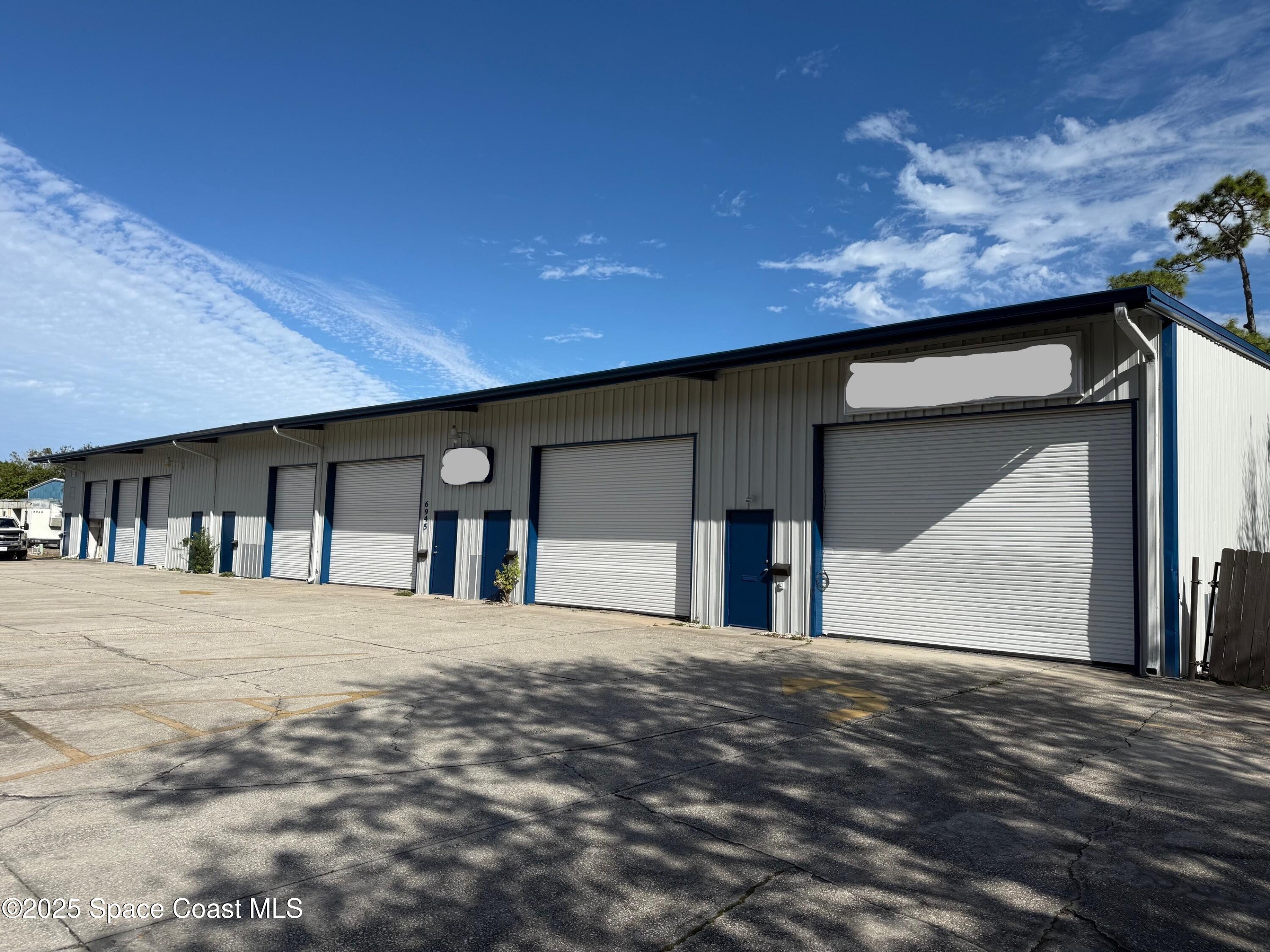 Exterior 5