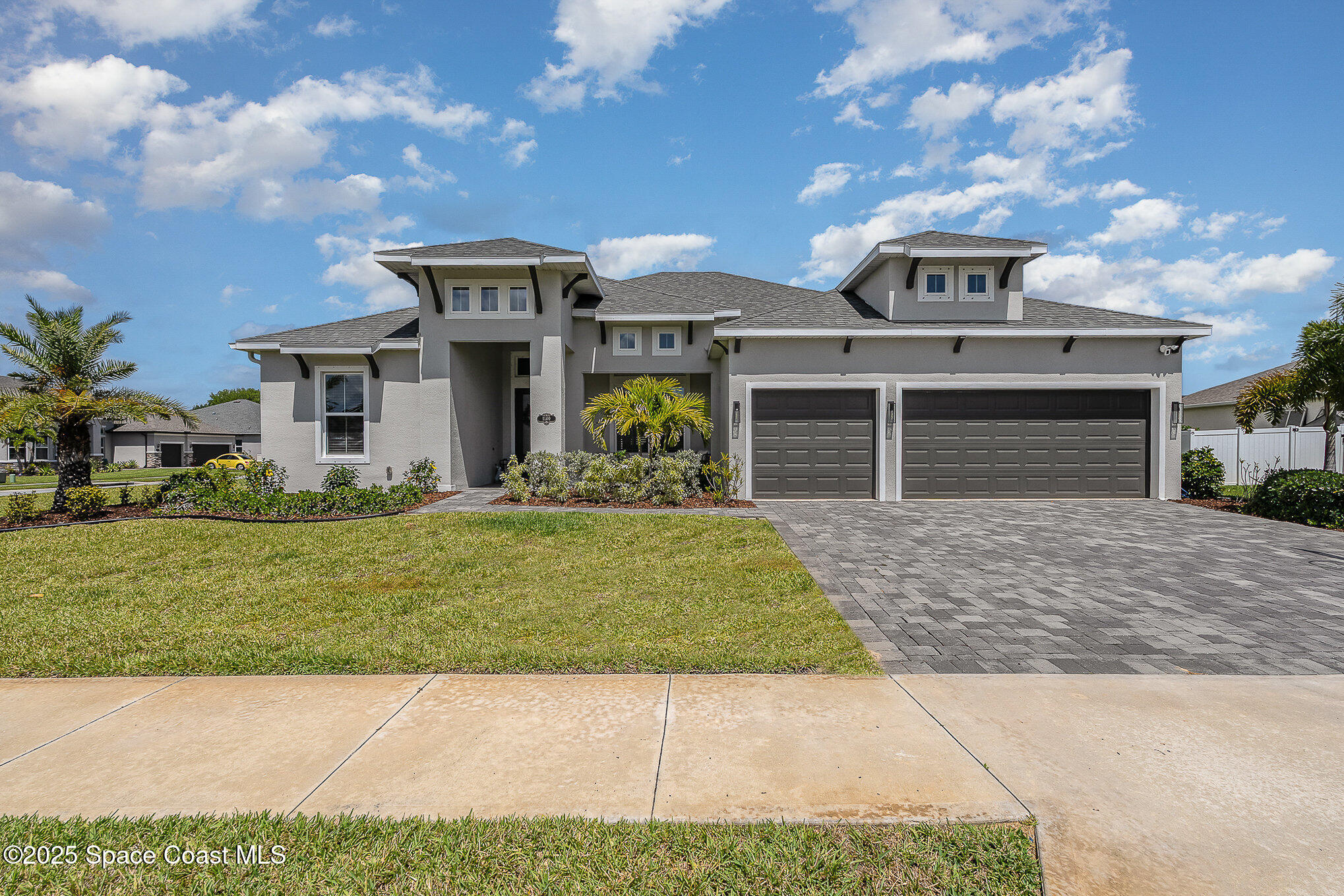 1140 Aranceto Circle