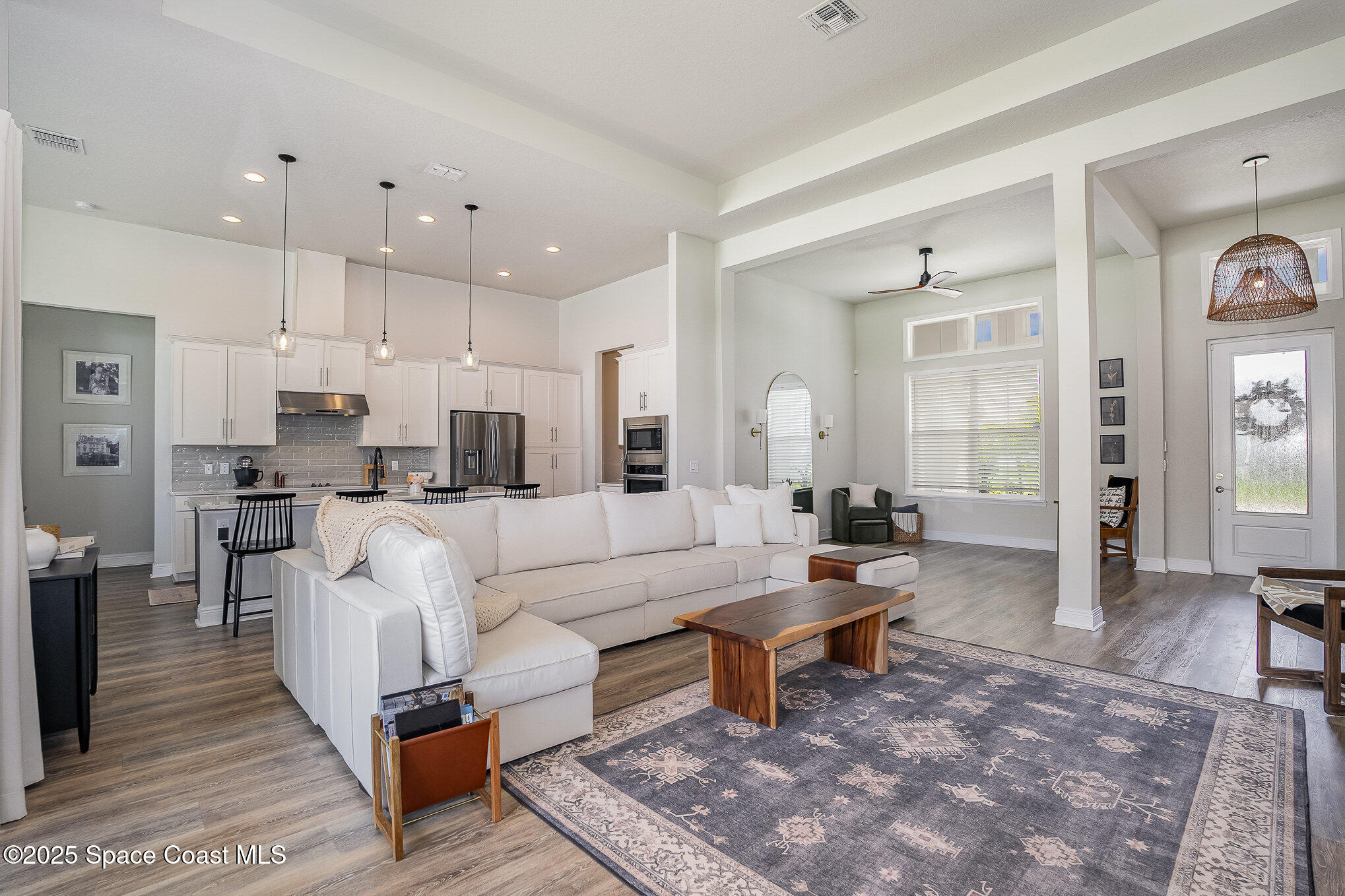 1140 Aranceto Circle