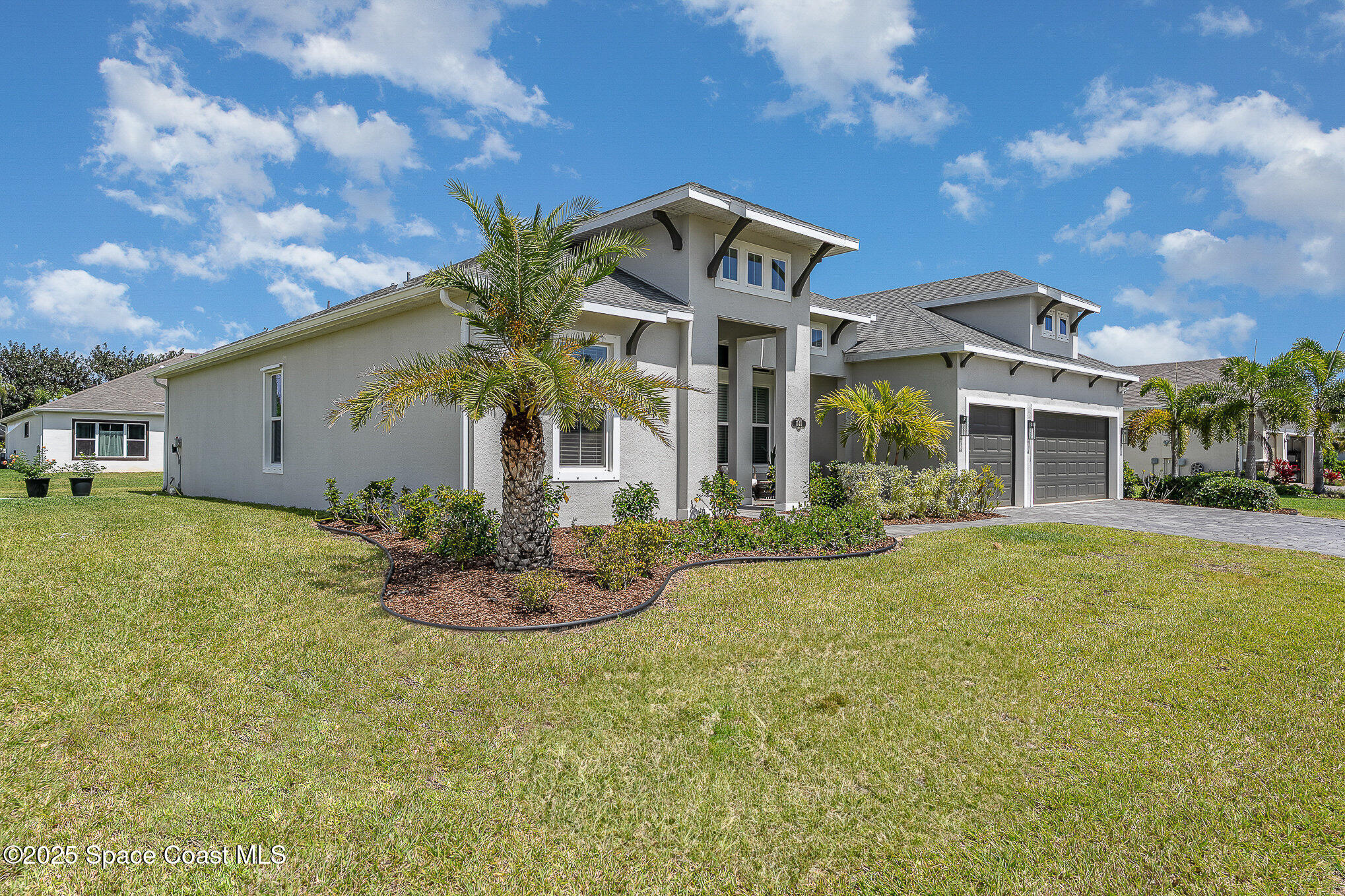 1140 Aranceto Circle