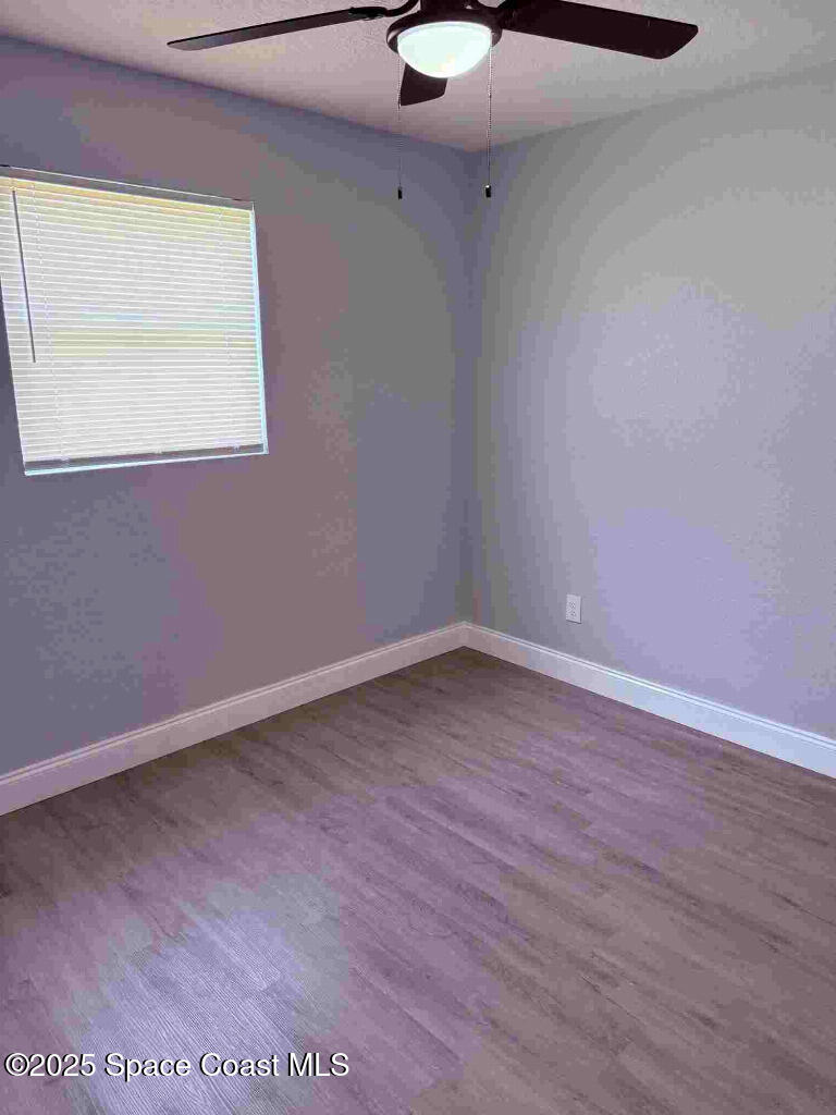 977 Poinsetta Street