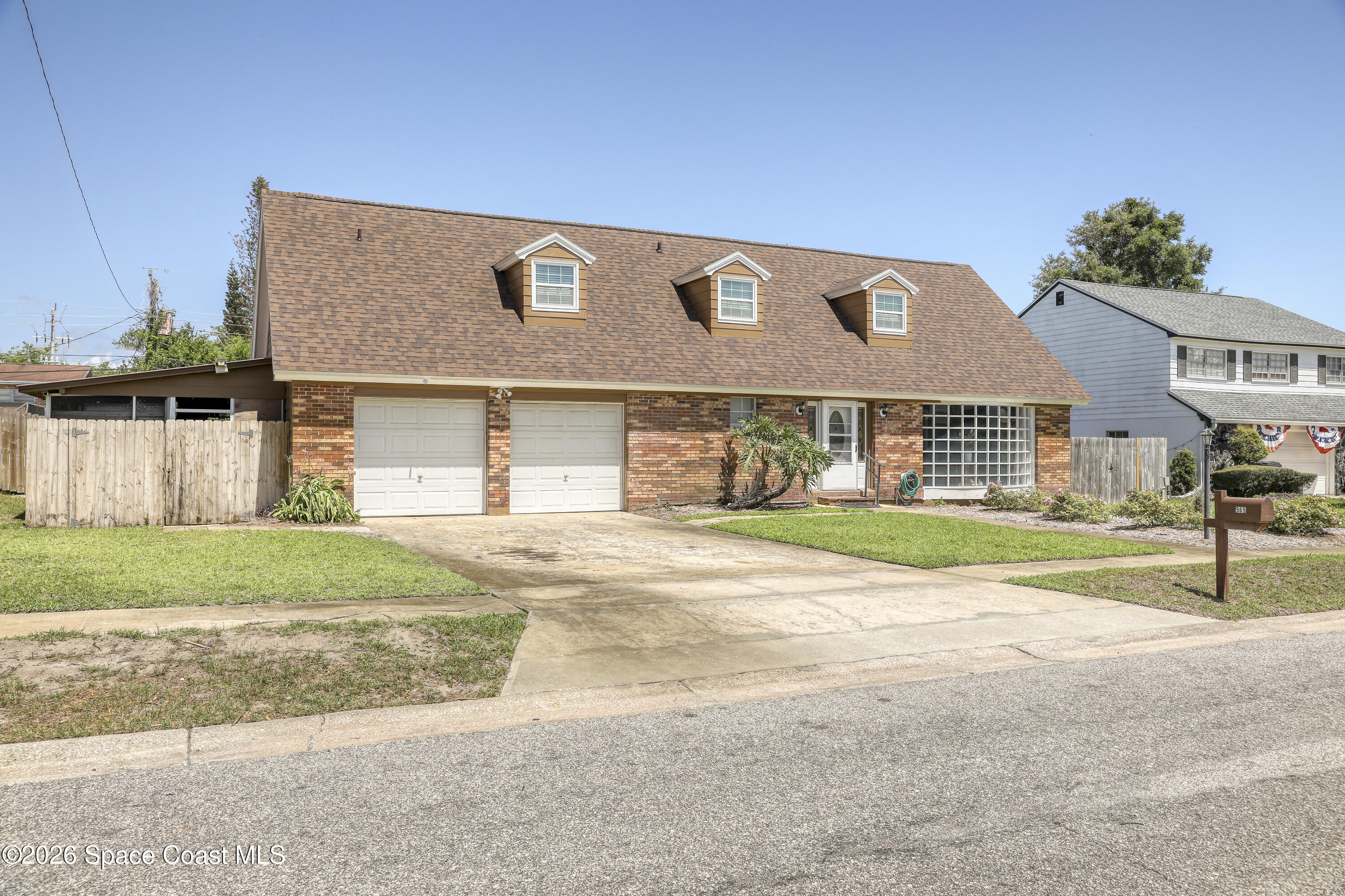 565 Ora Dell Avenue
