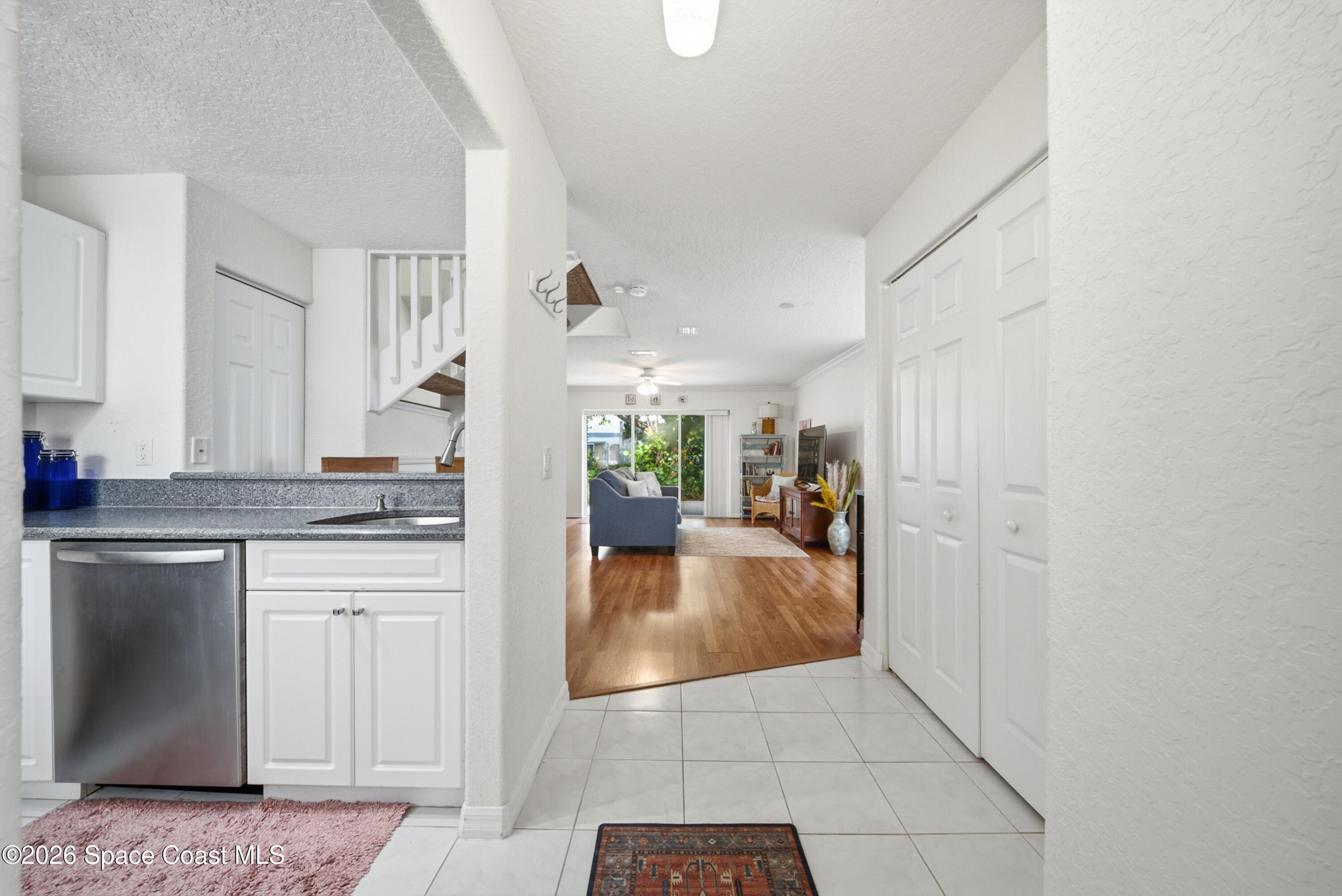 526 Seaport Boulevard T173