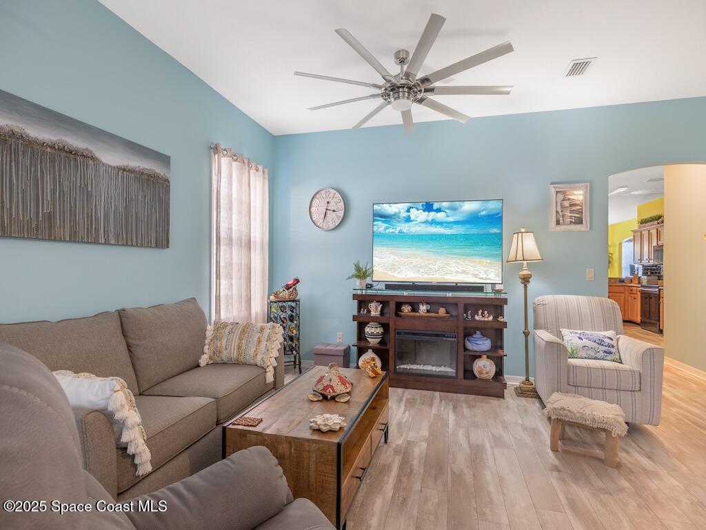 221 Briarcliff Circle