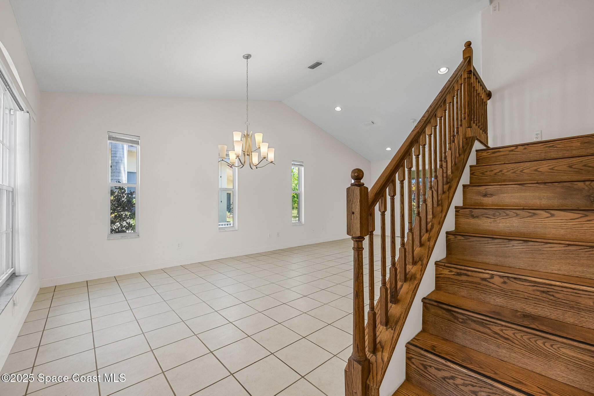 805 W Central Boulevard