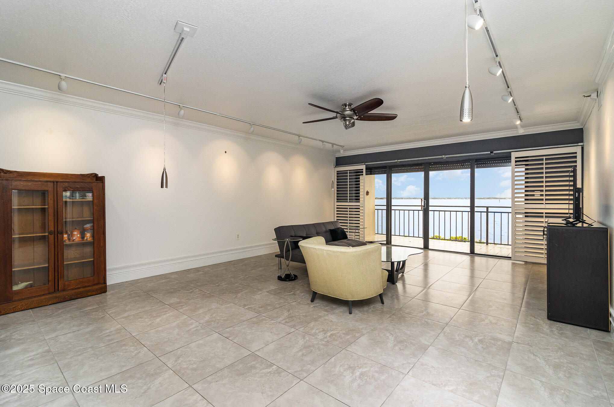 2260 Front Street 103